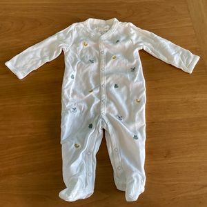 Carter’s NWOT BUNDLE & SAVE little planet organic footie